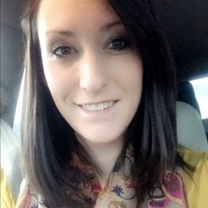 Meet your Posher, Rolanda